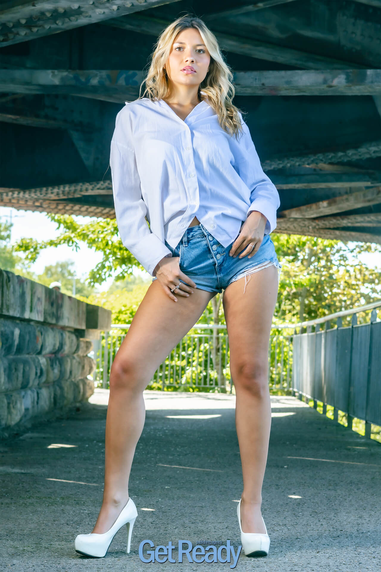 Agence et Studio de Photographie à Beauvais | Portrait • Mode • Corporate • Studio Get-Ready - studio photo, agence de modèles et de communication.